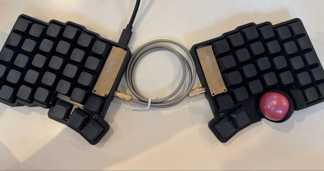 【新品】keyball61 黒仕様　組立済　keychron動作保証　付属品あり