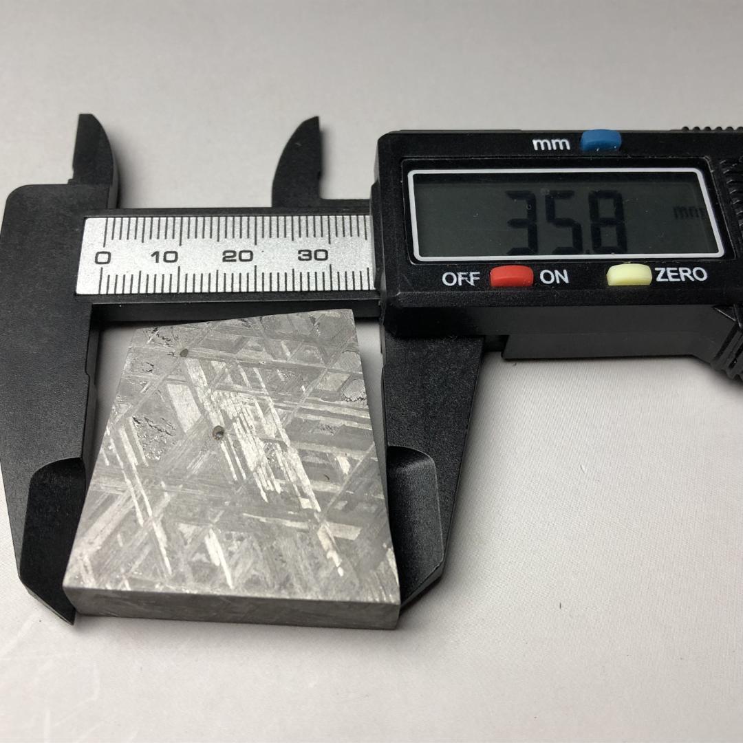 き*☆様 ギベオン隕石 Gibeon Meteoriteメテオライト 隕石　重さ