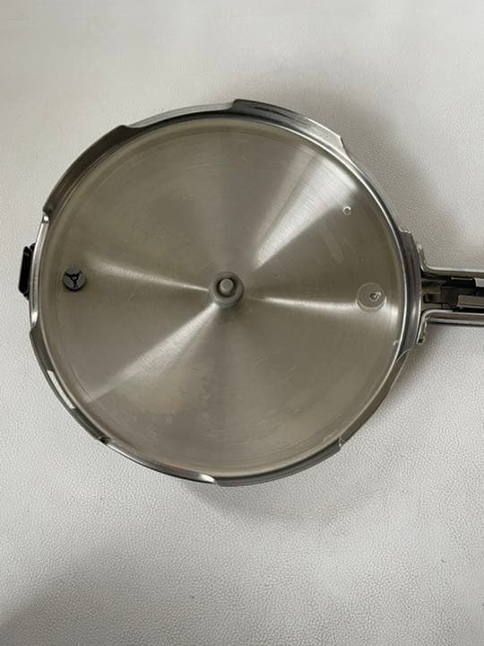 パーフェクトキッチン  圧力鍋 9リットル ビッグサイズ ドイツ製 希少 絶版品