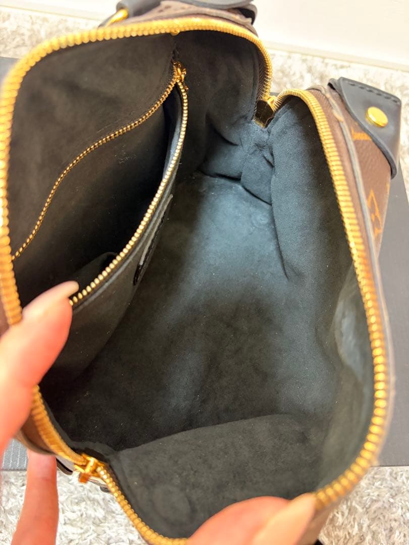 ルイ ヴィトン モノグラム プティットマルスープル