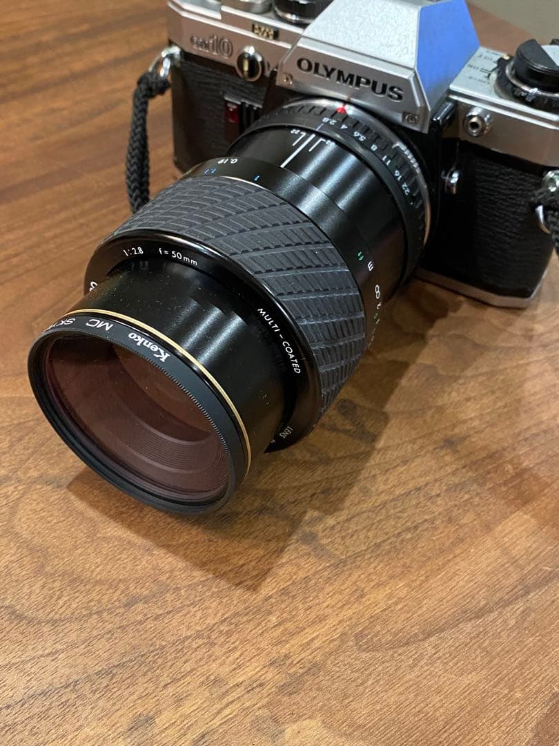 OLYMPUS OM-10 フィルム一眼　シグマ1:2.8 50マクロレンズ付