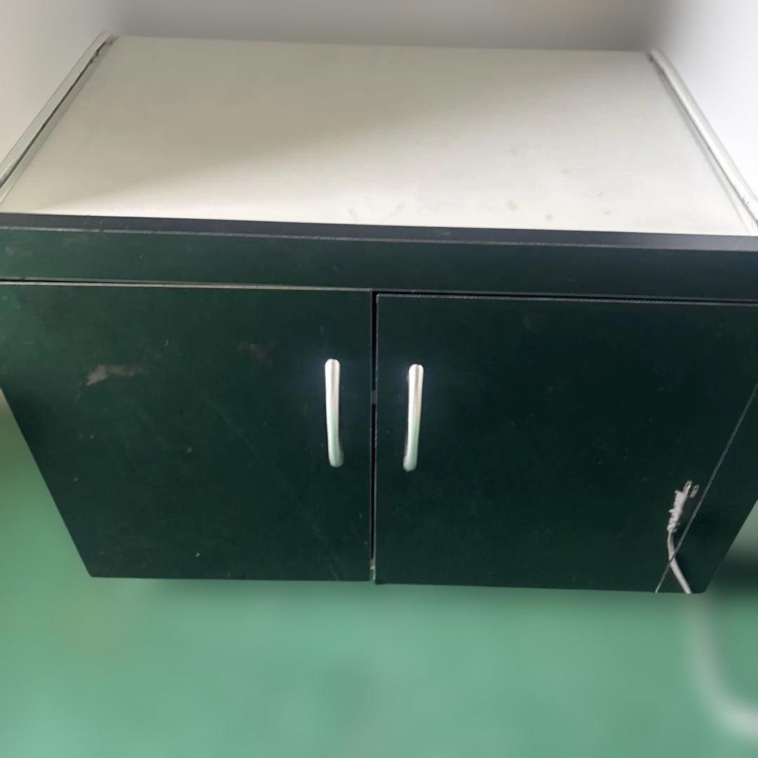 モカ モダン食器棚 ブラック＆ホワイト