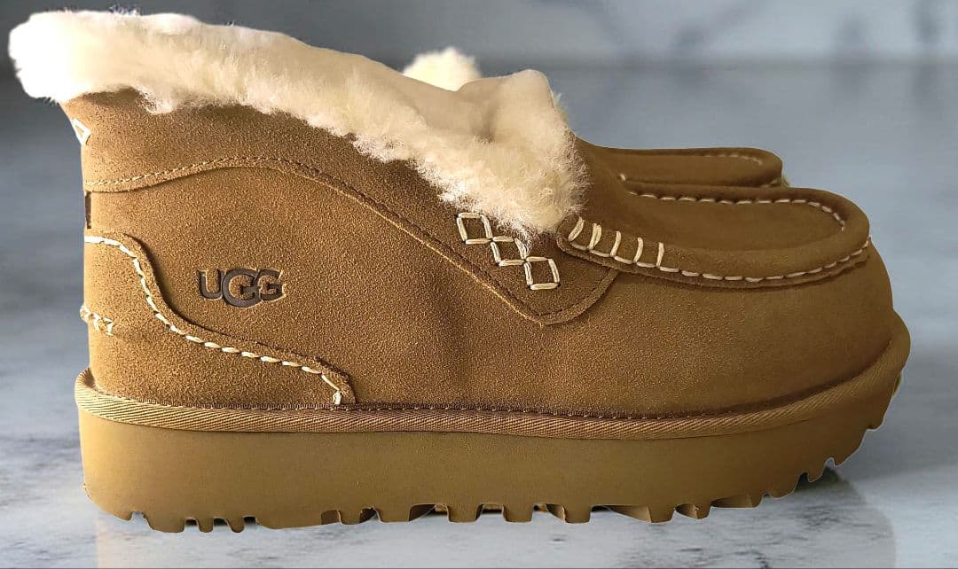 希少　UGG 日本未発売 ANSLEY PARC アンスレーパーク　厚底