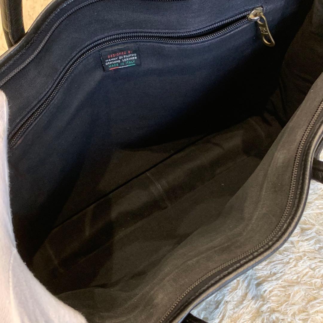 極美品✨イルビゾンテ　ビジネスバッグ　オールレザー　A4 ロゴ型押し　ブラック