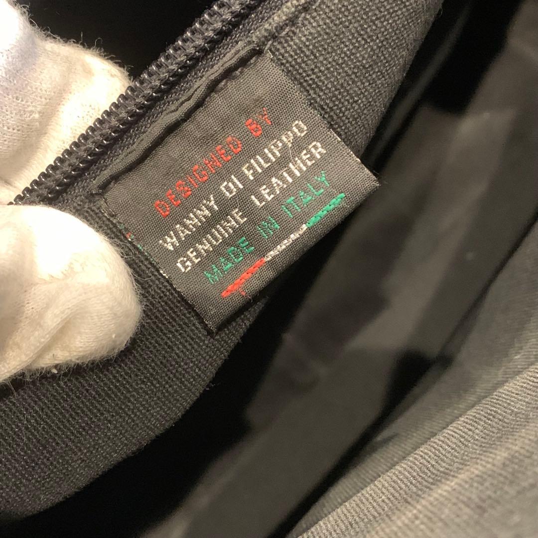 極美品✨イルビゾンテ　ビジネスバッグ　オールレザー　A4 ロゴ型押し　ブラック