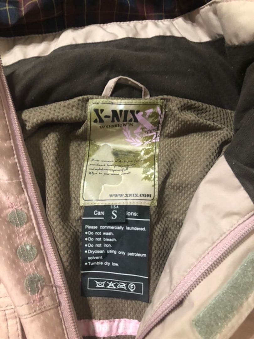 xnix 美品レディース ウェア