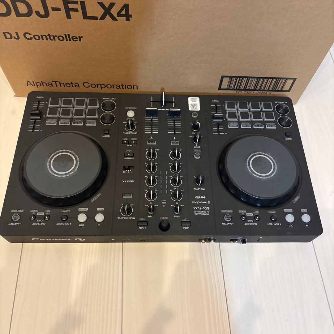ほぼ新品！Pioneer DDJ FLX4 試用のみ 箱あり