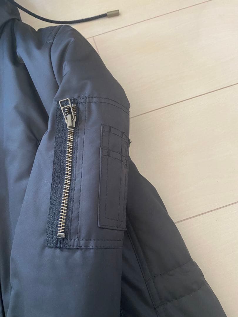 バーバリーブルーレーベルモッズコート 黒 ファー付き