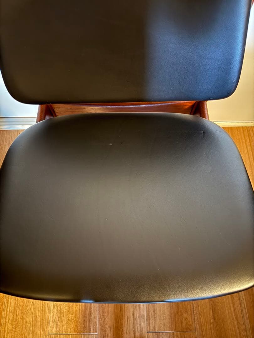 デンマーク 家具 Arne Hovmand Olsen ダイニング　チェア