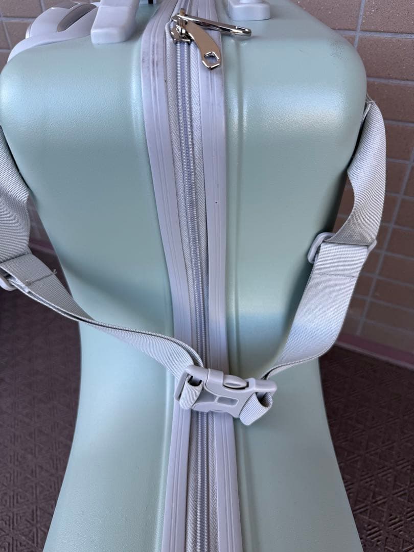 [キッズトラベル] 【子連れ旅行に革命 折りたたみタイプ子が乗れるキャリーケース