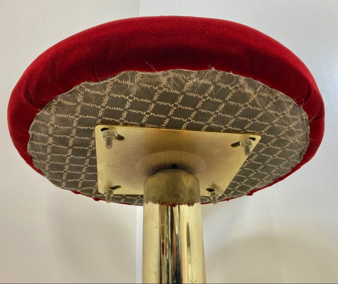 レトロゴージャスなカウンターチェア