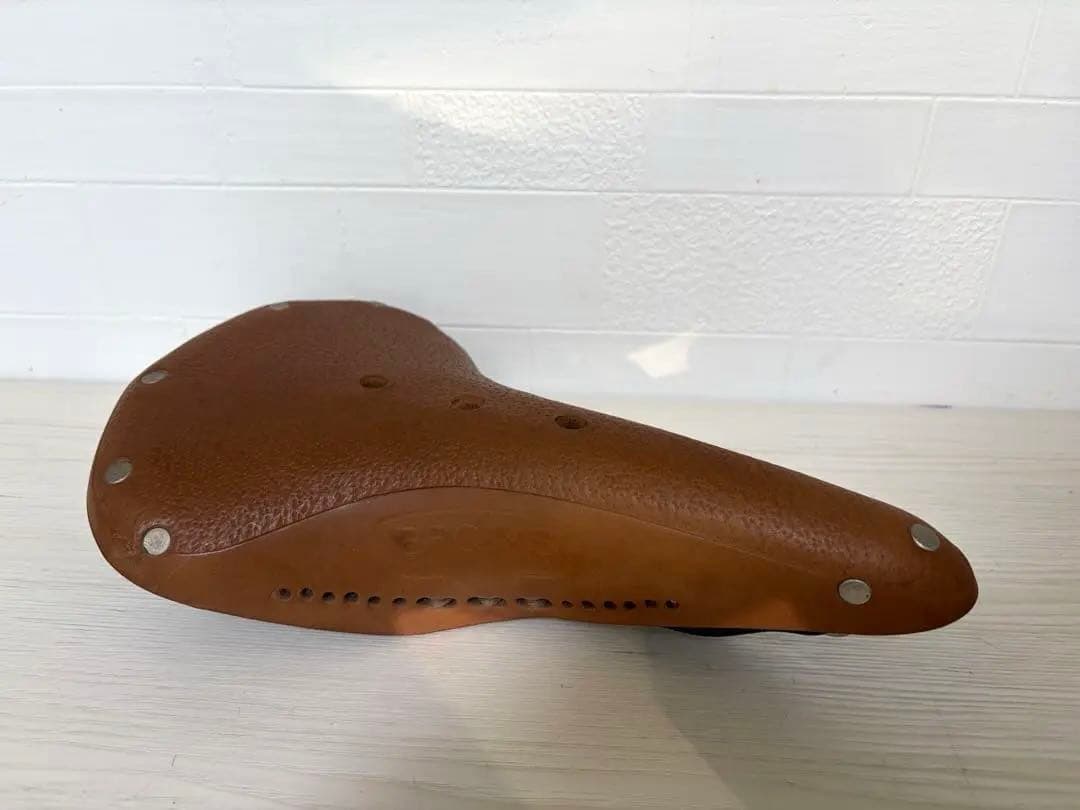 美品 ブルックス サドル イングランド製 ブラウン レザー　BROOKS B17