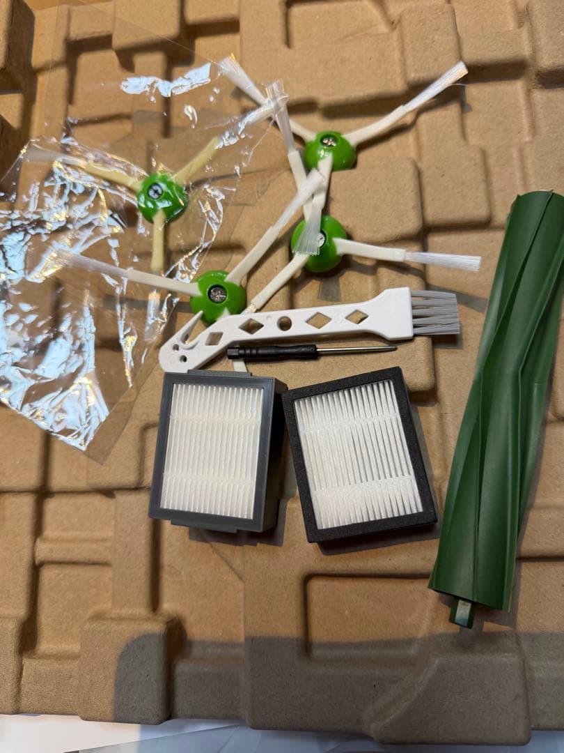 h*u様 ルンバj7 本体とクリーンベース充電ステーション