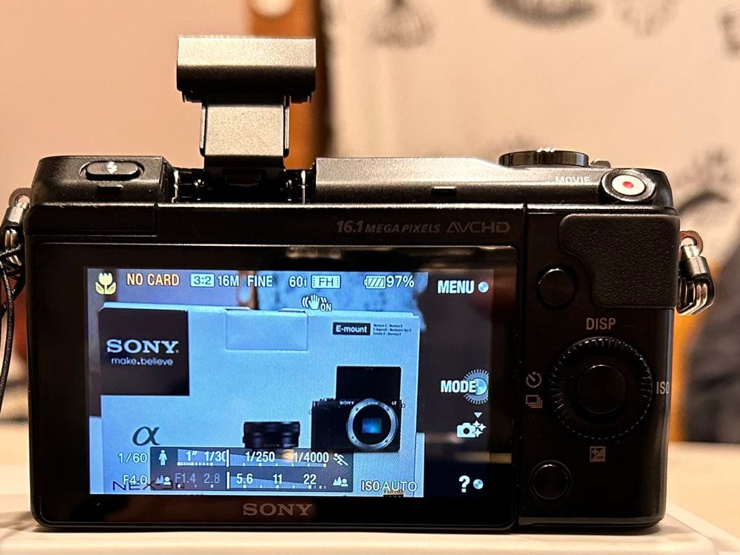 動作確認済み！SONY NEX-3N ミラーレス一眼カメラ