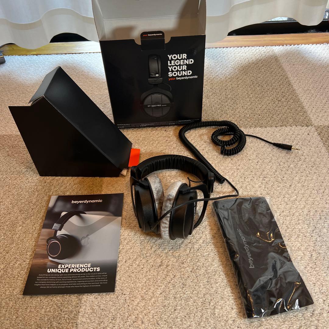 ヘッドホン beyerdynamic DT 990 PRO