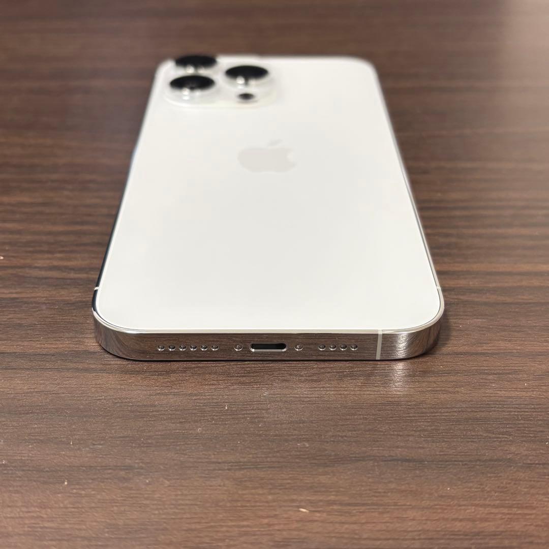 「新品同様」Apple iPhone 14 Pro Maxシルバー 本体