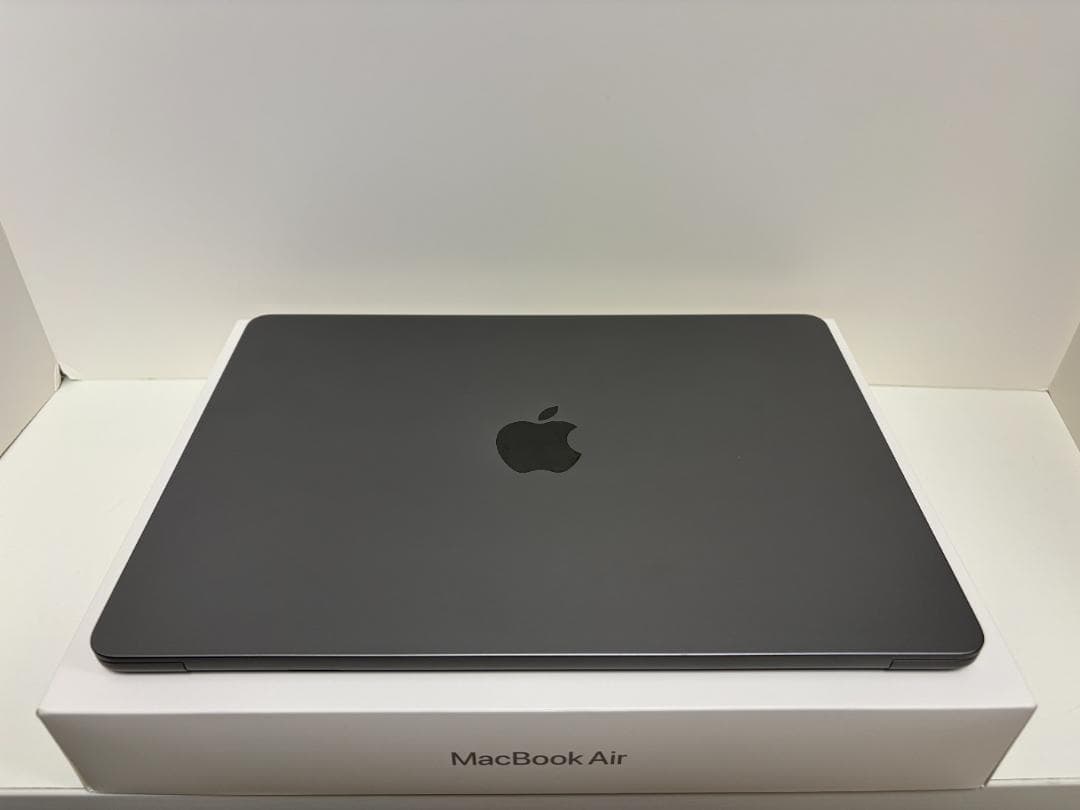 【ジャンク】画面映らず　Macbook Air M2 256GB メモリ8GB