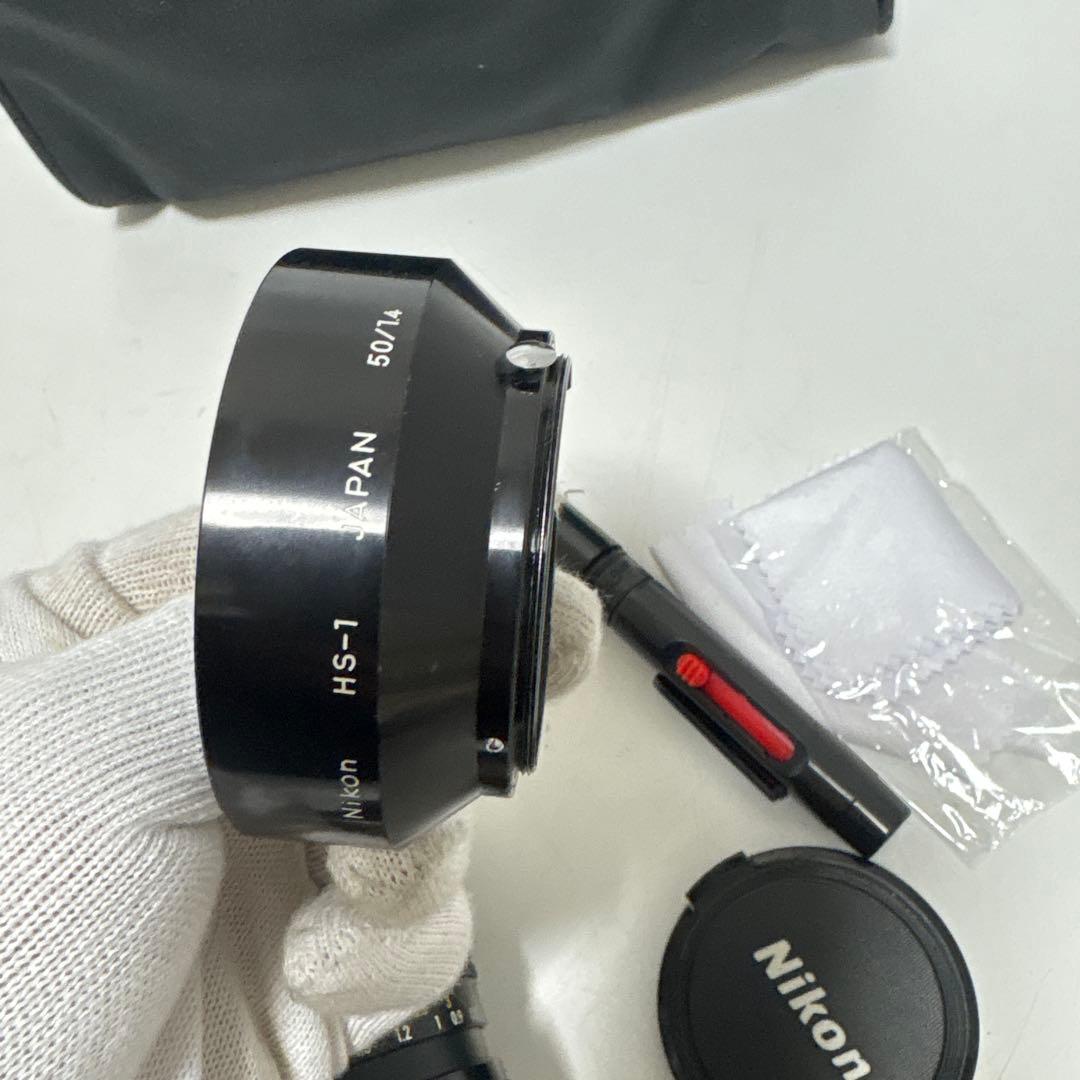 NIKKON F3ボディ フィルム一眼レフカメラ レンズ2点 フード ケース付き