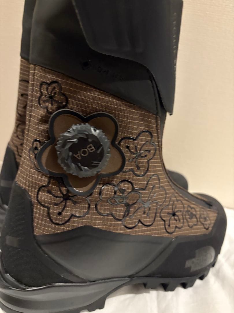 定価以下 未使用 THE NORTH FACE × セシリー ブーツ