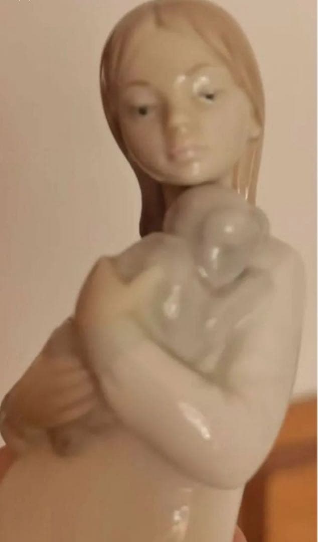 リヤドロ 少女と子犬