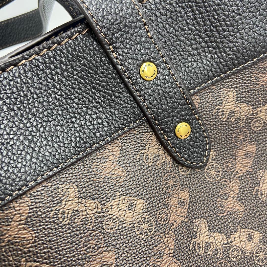 極美品✨ コーチ フィールド トート 40 ホースアンドキャリッジ 馬車柄 黒