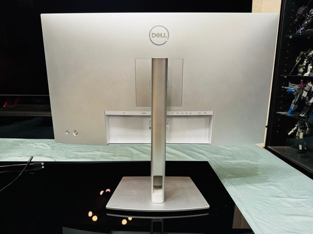 『ちぃさん』Dell U2723QE-A 4K USB-Cハブモニター