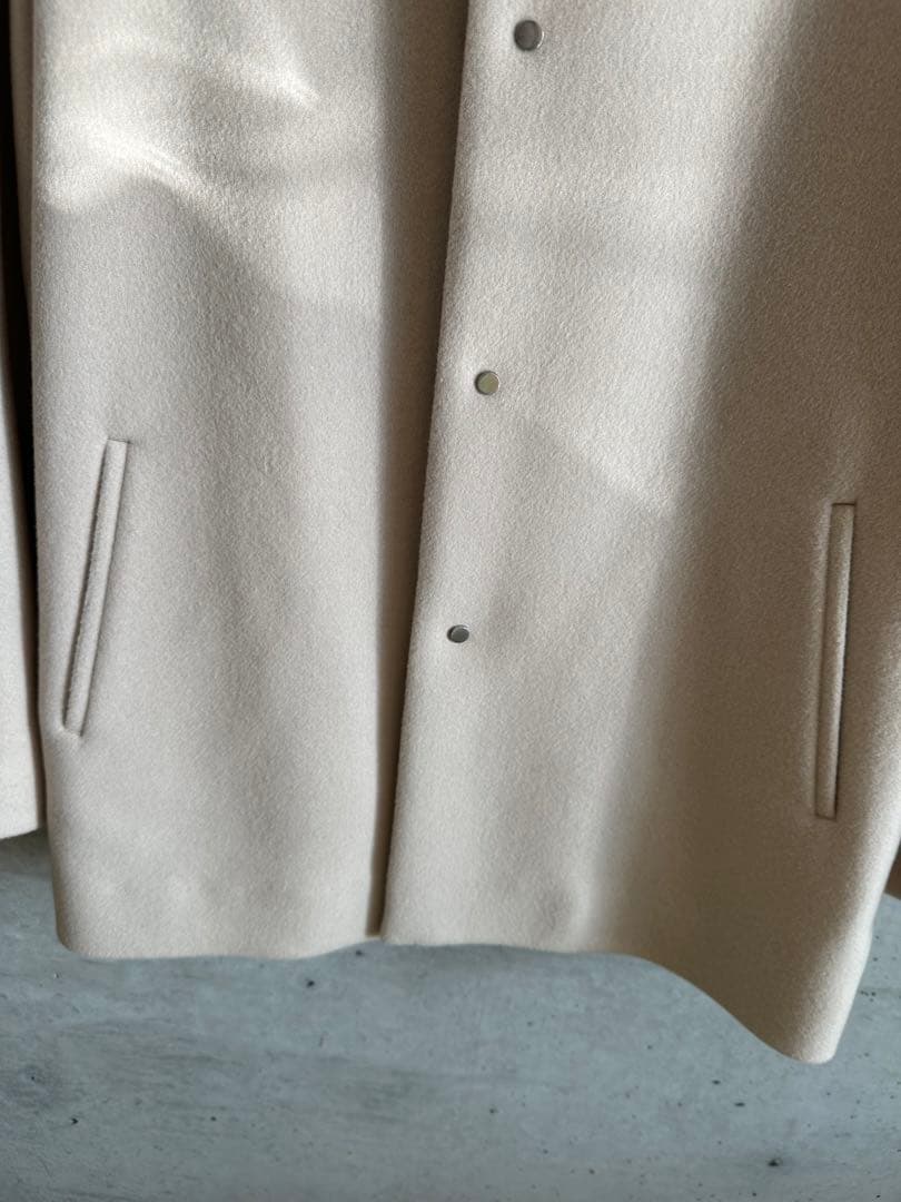 BEAUTY&YOUTH ビーバーノーカラーショートコート ナチュラル