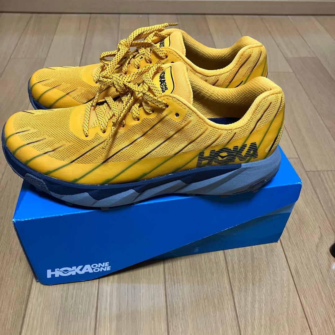 HOKA ランニングシューズ　26㎝