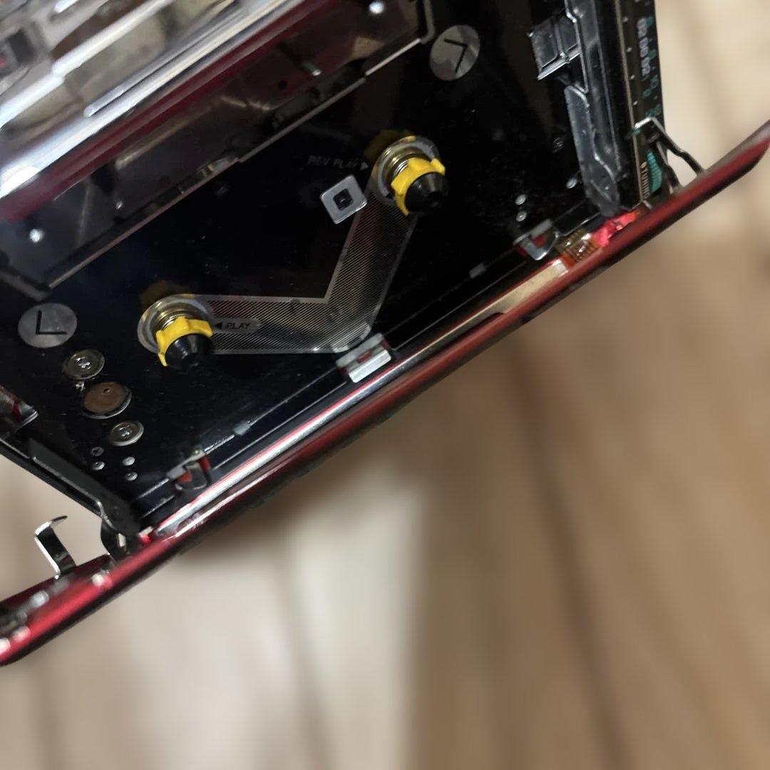 91：AIWA　HS-J9　ポータブルカセットプレーヤー　ジャンク