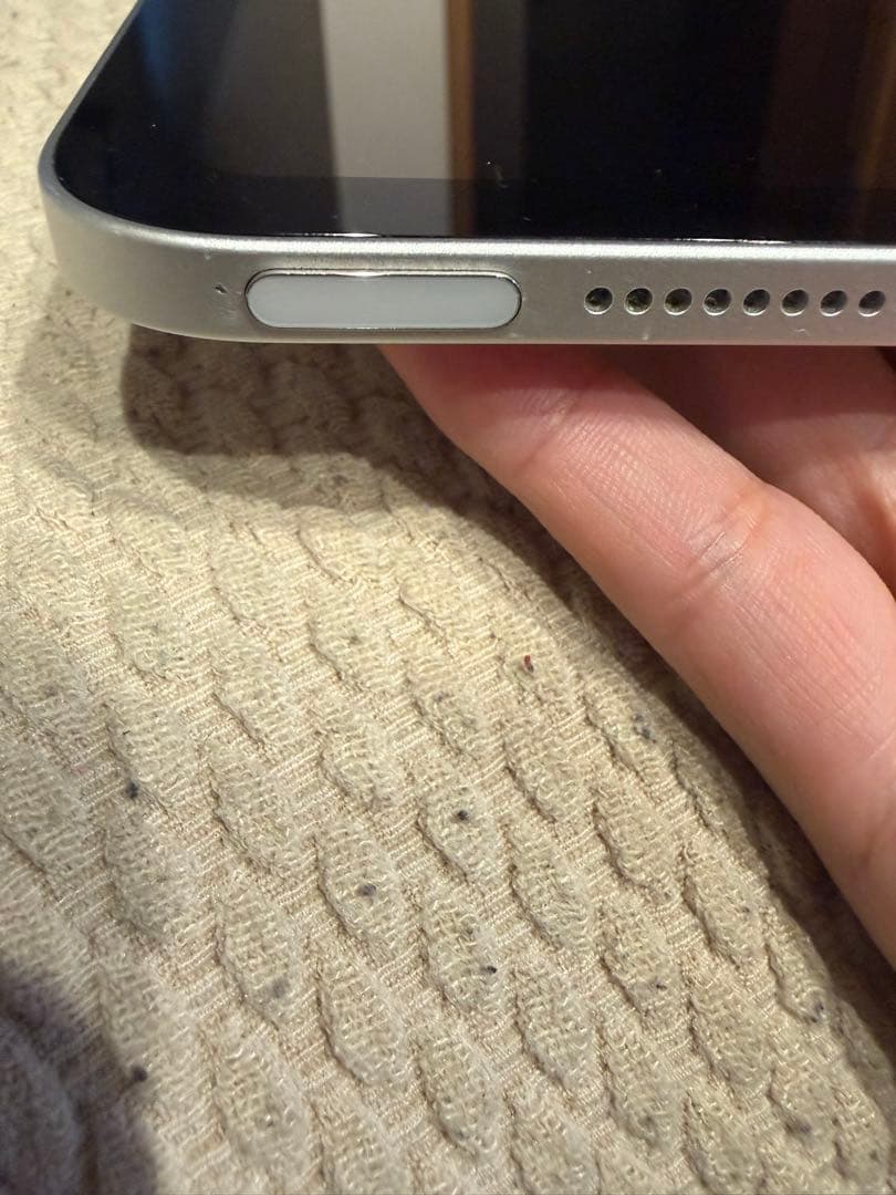 j*a様 Apple iPad第10世代