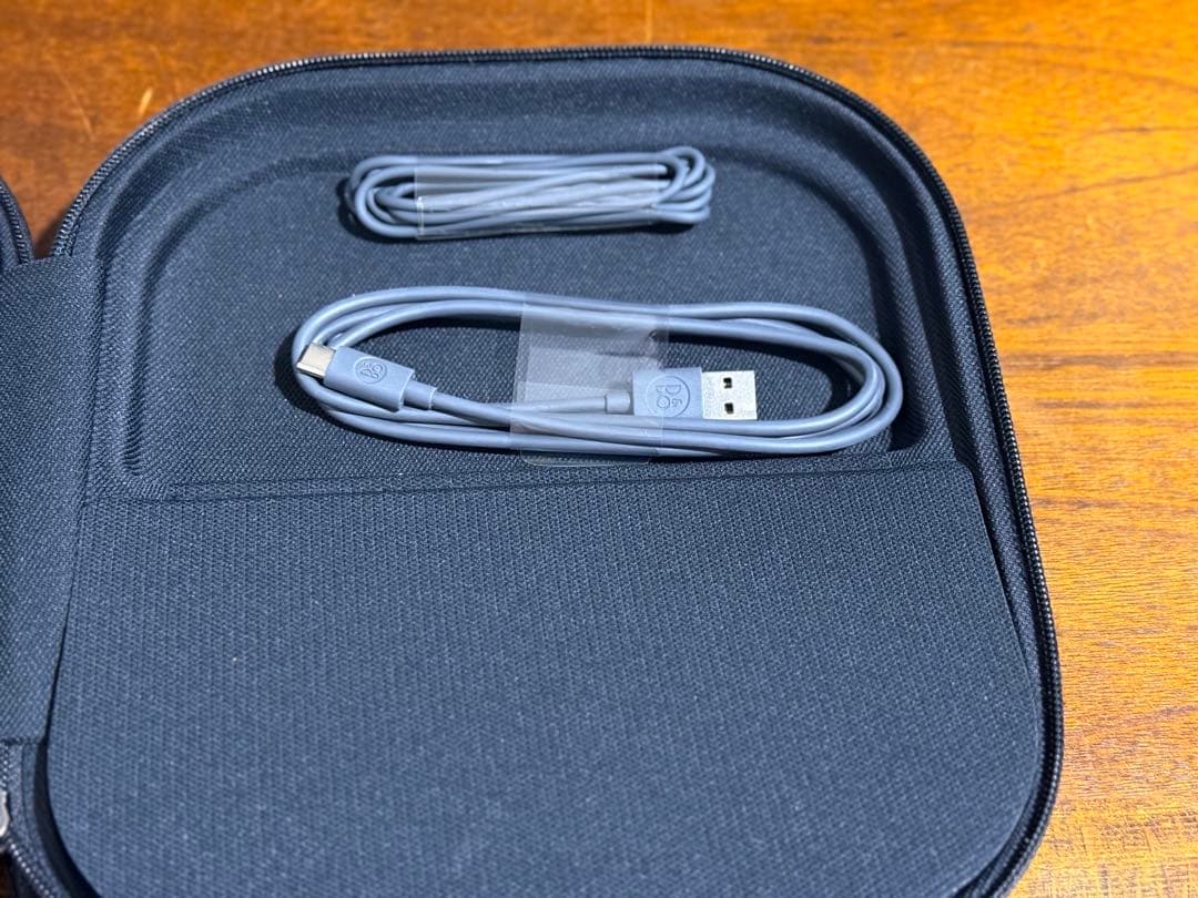 ヘッドホン Bang & Olufsen Beoplay HX