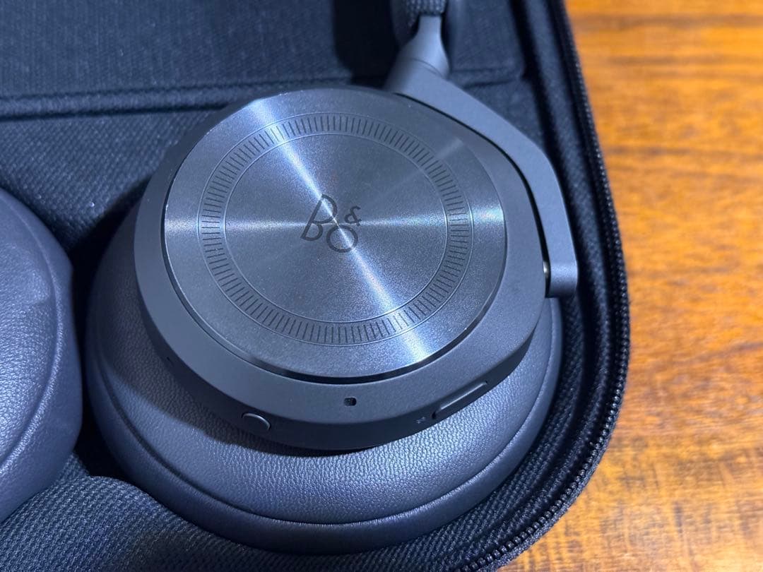 ヘッドホン Bang & Olufsen Beoplay HX