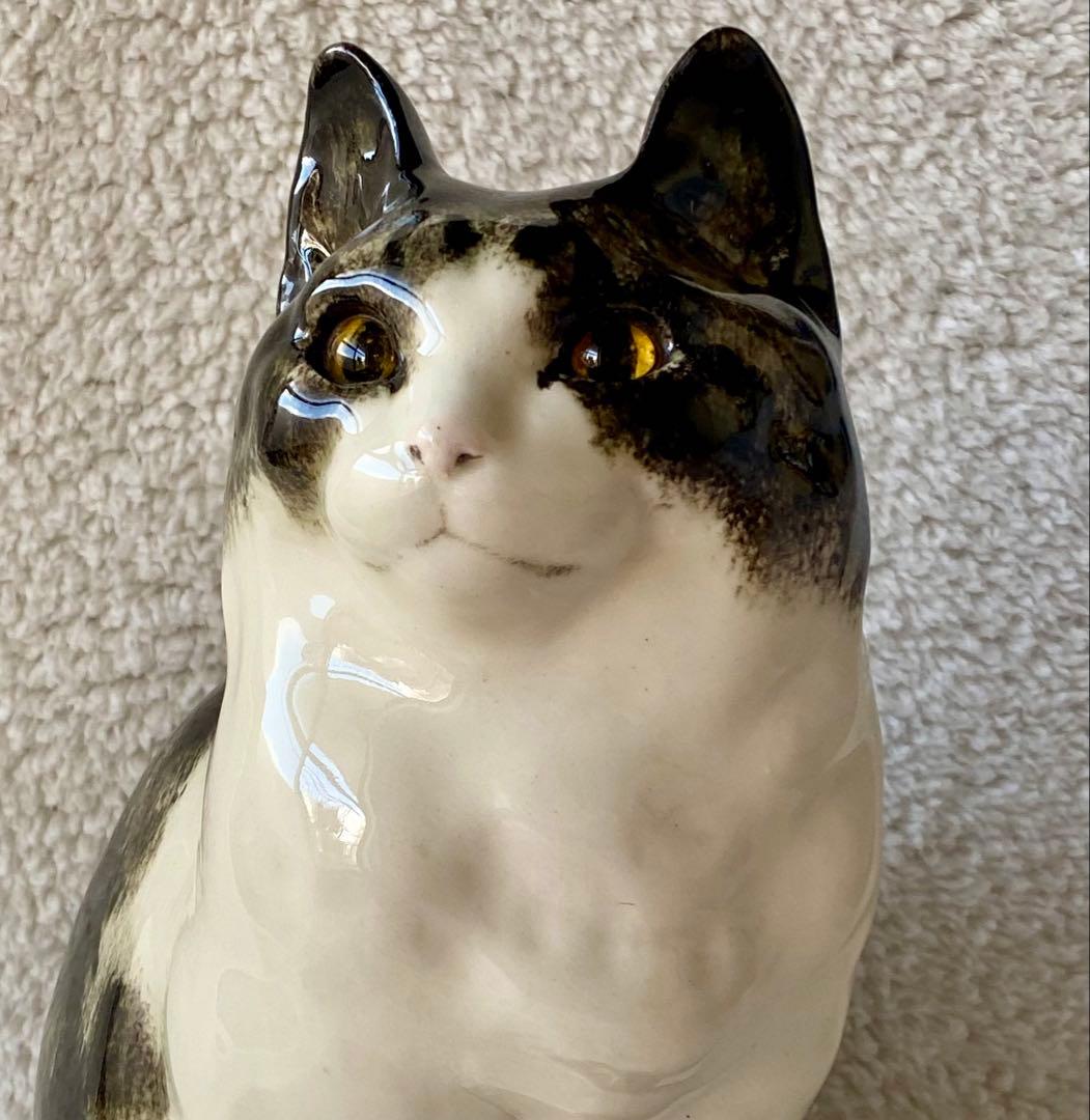 モデルNo.42 ウィンスタンレイキャット　初期作品　ハチワレ猫　貫入無し❣️