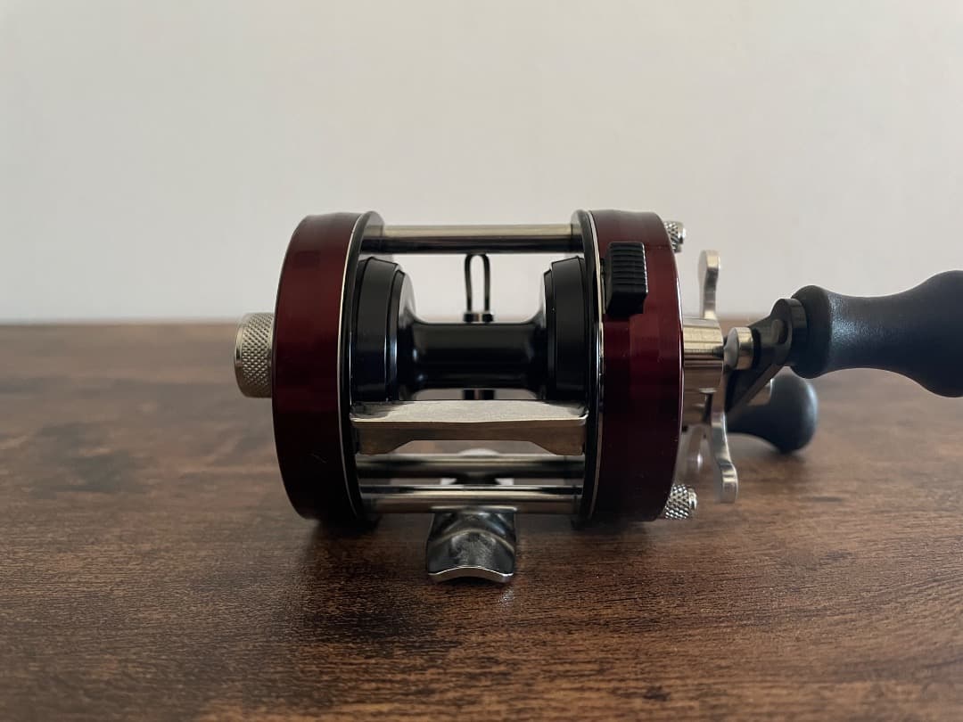 ABU Ambassadeur 2500C アブ アンバサダー バーガンディ