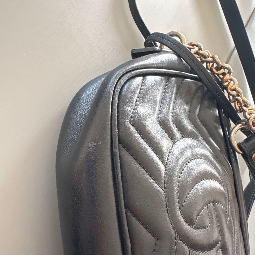 Gucci ショルダーバッグ ブラック GGロゴ