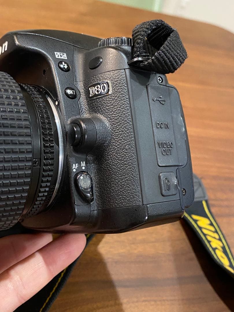 Nikon D80 CCDデジタル一眼 ニッコール　35-70レンズ付　動作品