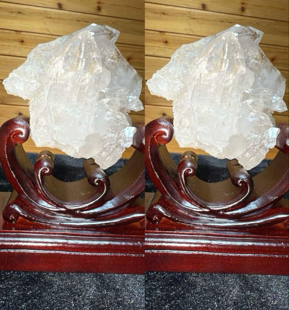 特注手彫台座 最高品質ヒマラヤ山脈ガネーシュヒマール水晶クラスター クローライト