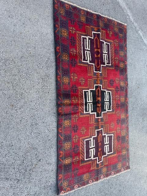 ペルシャのバルーチ ヴィンテージ古いエジプト デザイン ラグ 196x113cm