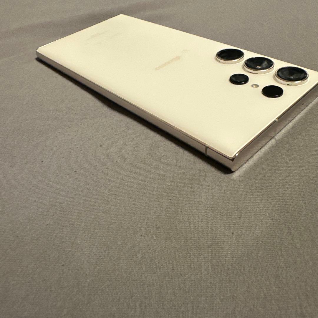 Galaxy S23 Ultra 256GB SC-52D SiMフリー