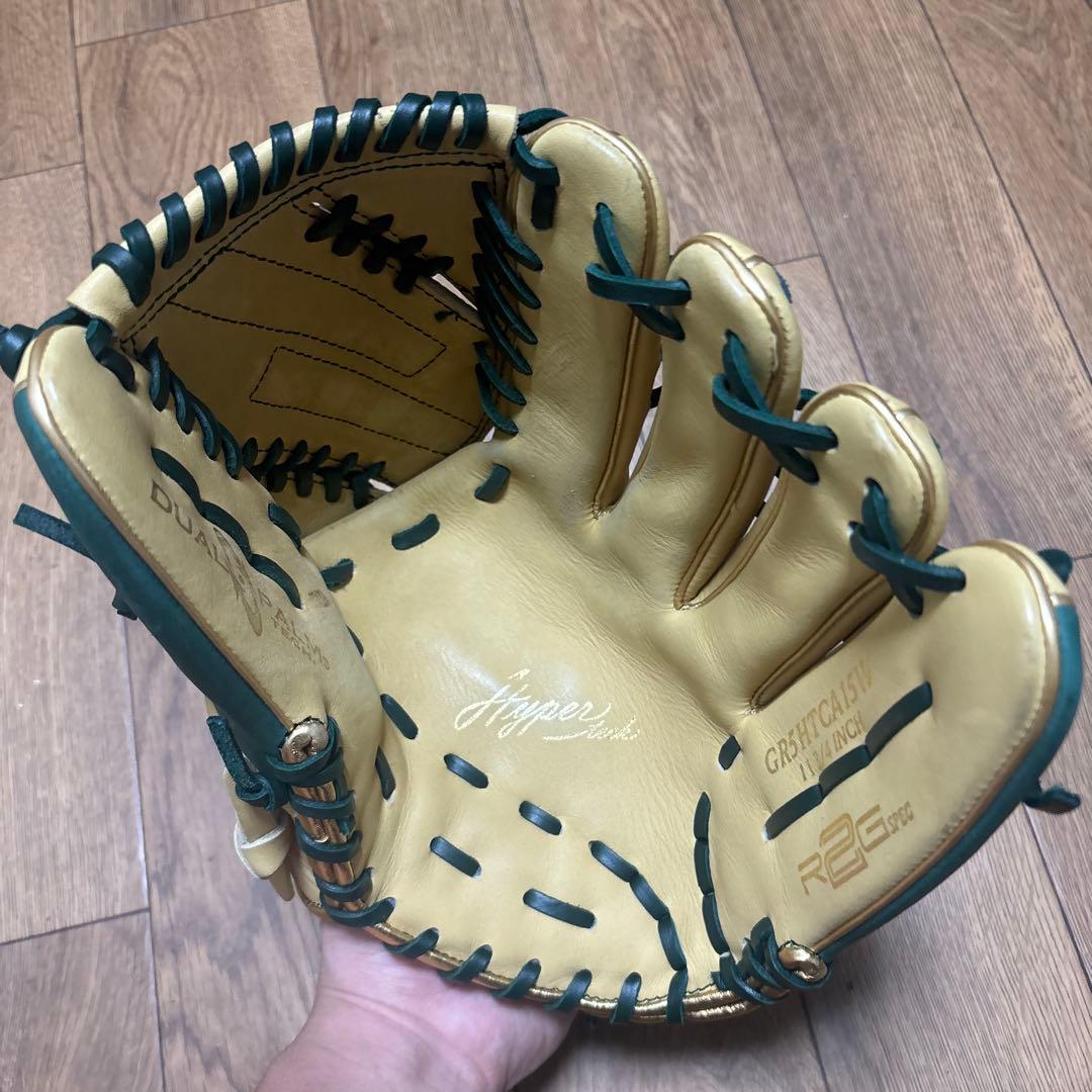 値段交渉受け付けますRawlings Harper 軟式グローブ