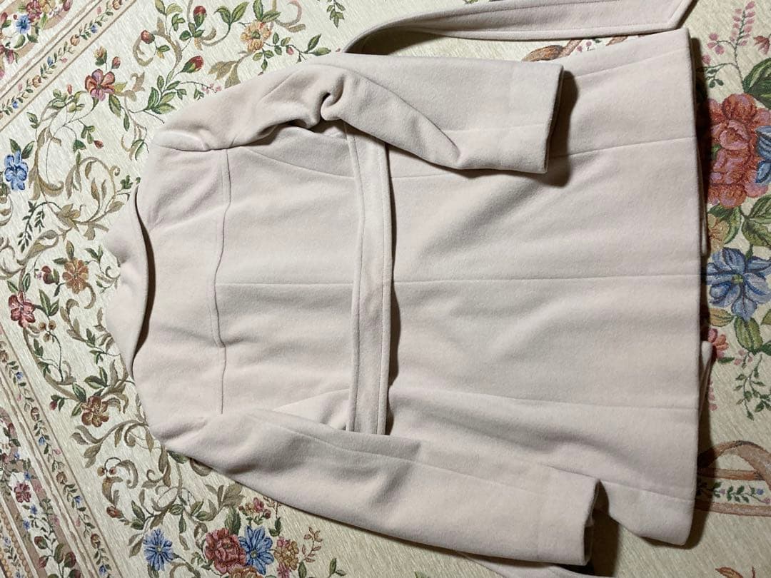 【バーバリーロンドン】ホワイト ベルト付きショートコート40