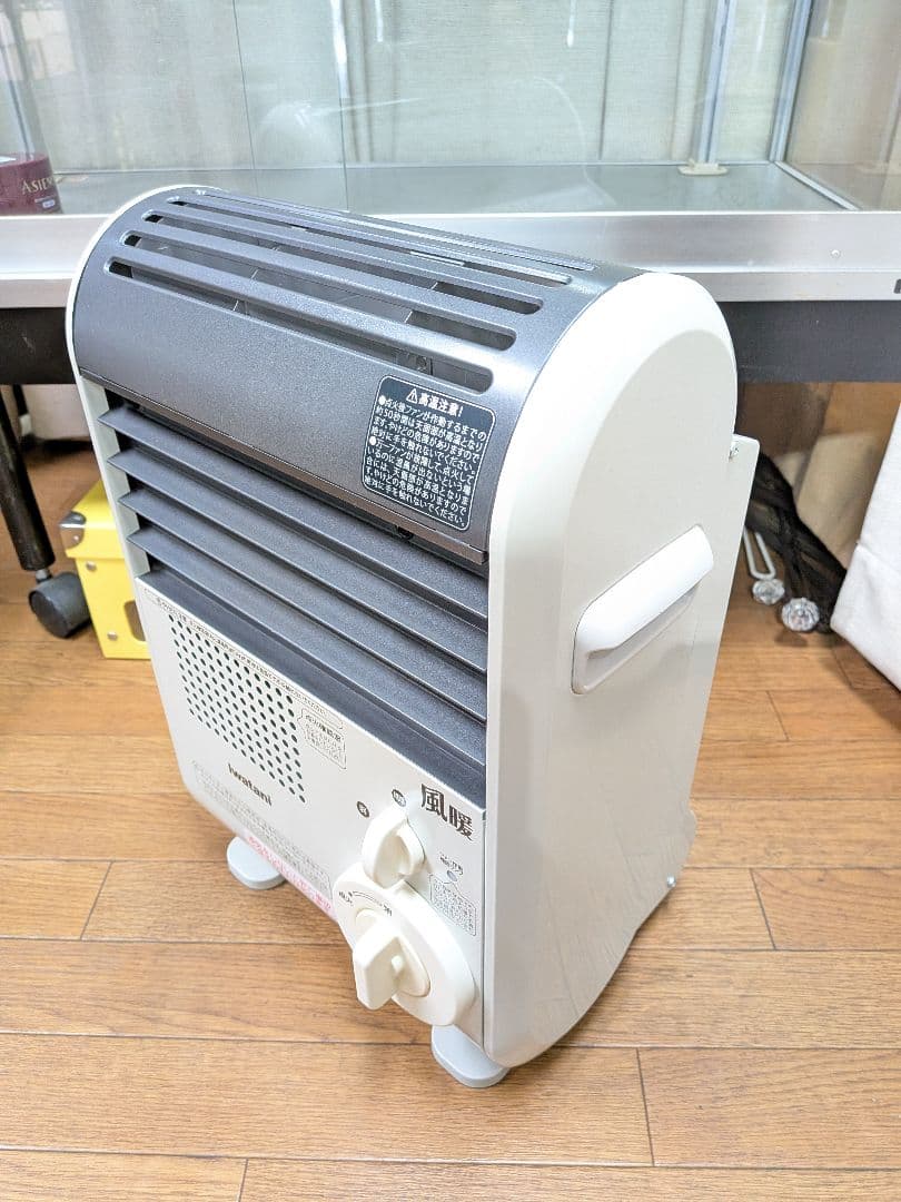 イワタニ風暖カセットガスファンヒーターCB-GFH-2 動作確認済み防災他 暖房