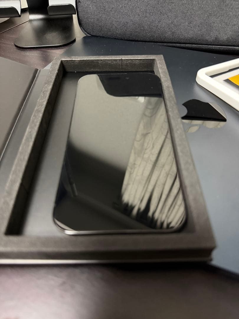 iPhone 14 Pro 256GB 海外版シャッター音なし ガラスフィルム付