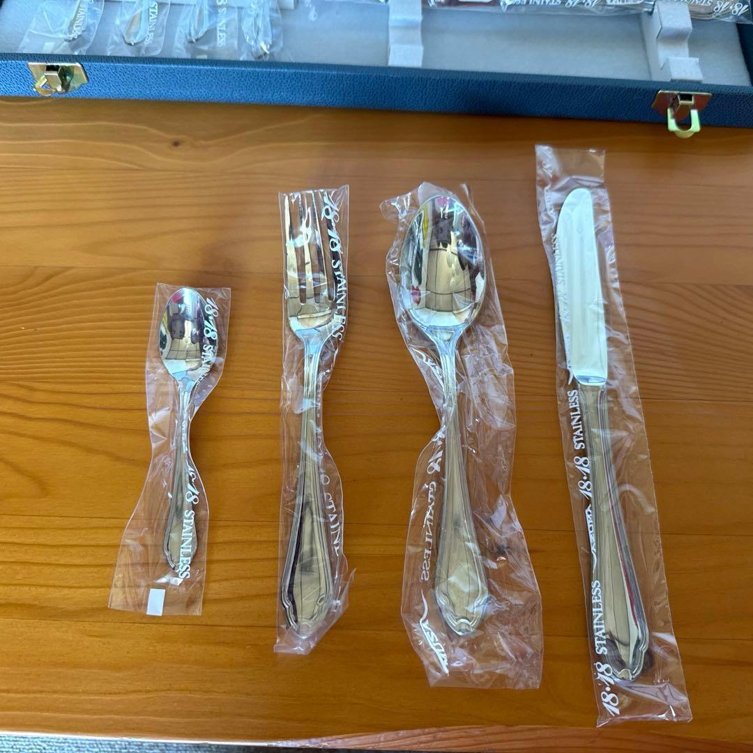 アズマ　カトラリーセット　エンプレス　18-18 (20本)セット