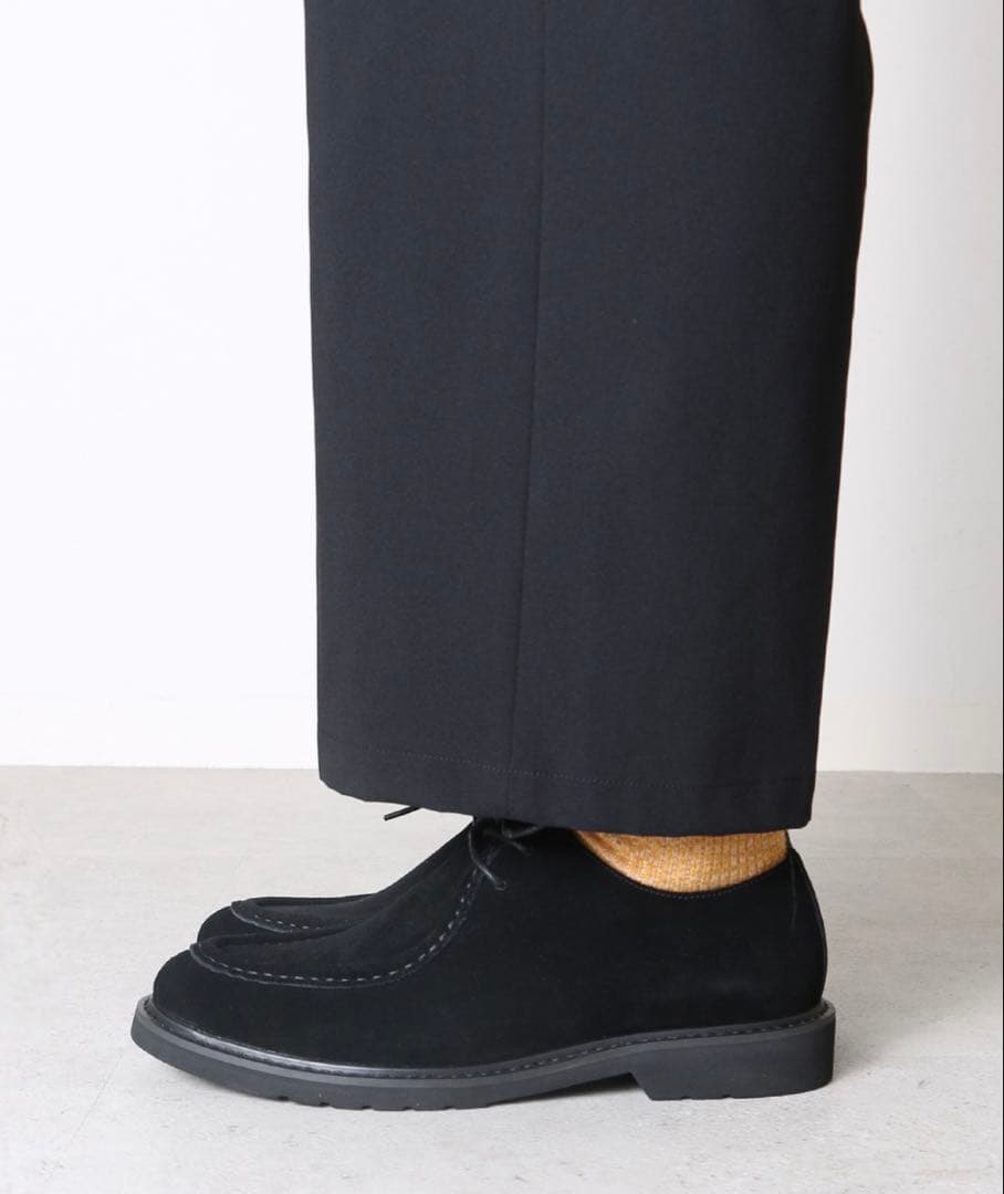 ブラックスエード モカシンシューズ