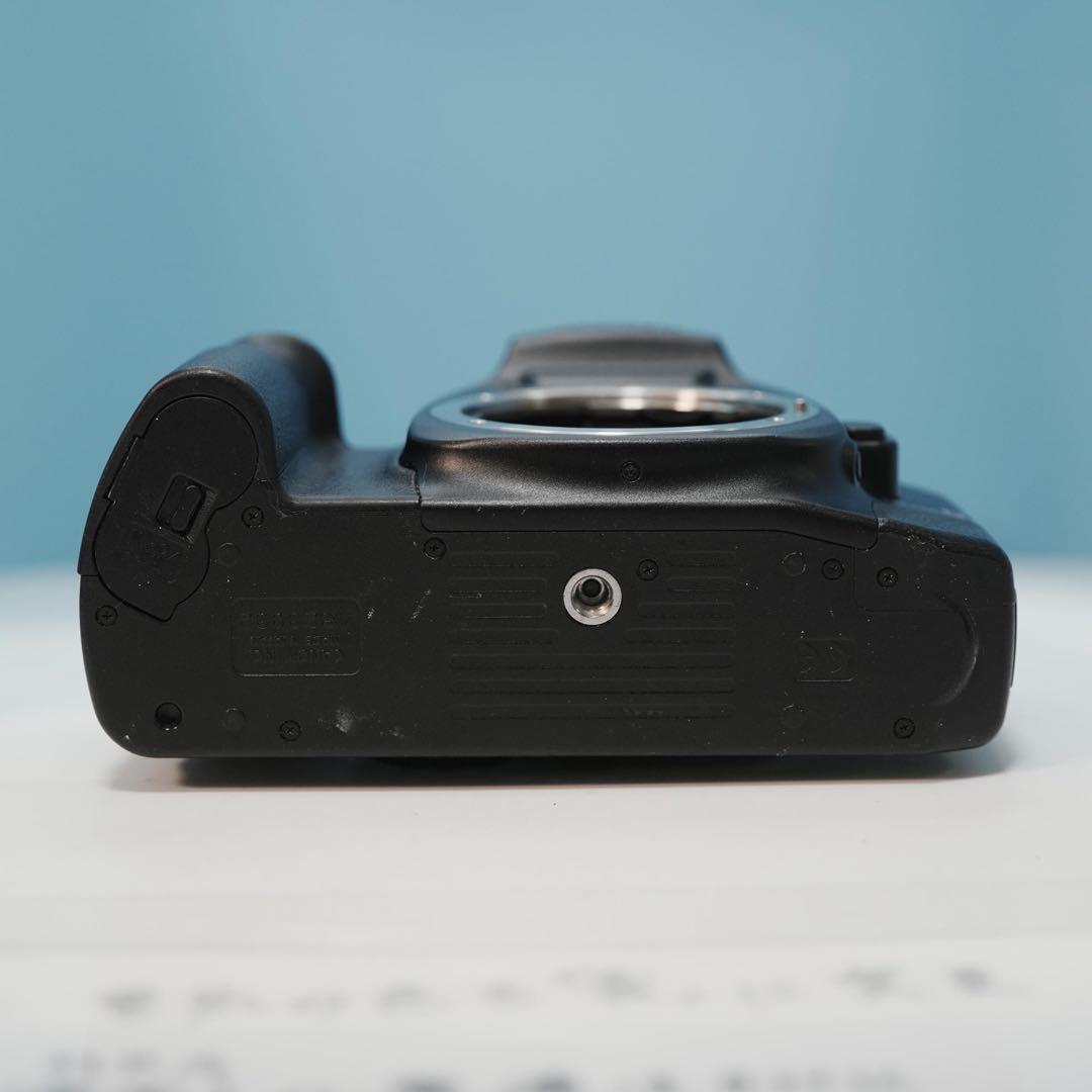 Canon EOS 7 フィルムカメラ a4369