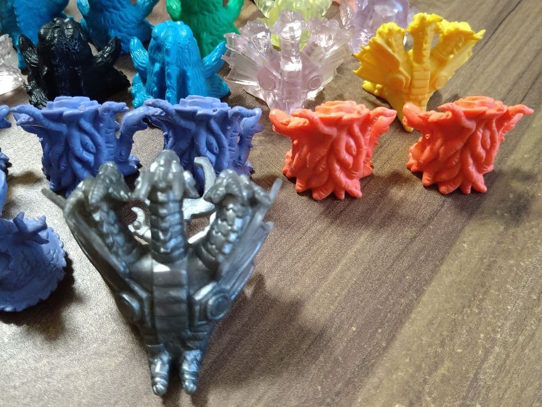 【当時物】ガシャポン ゴジラ怪獣軍団 63体セット