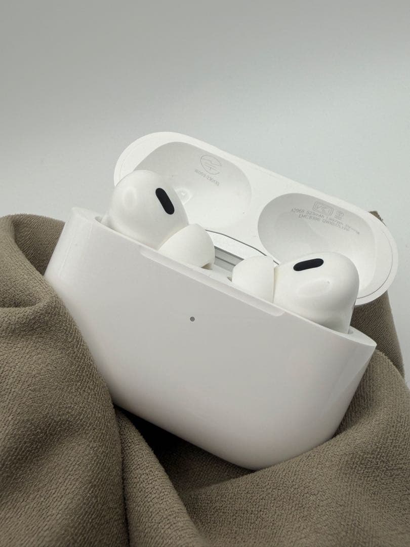 AirPods Pro 第2世代 MTJV3J/A 箱・付属品完備Apple純正