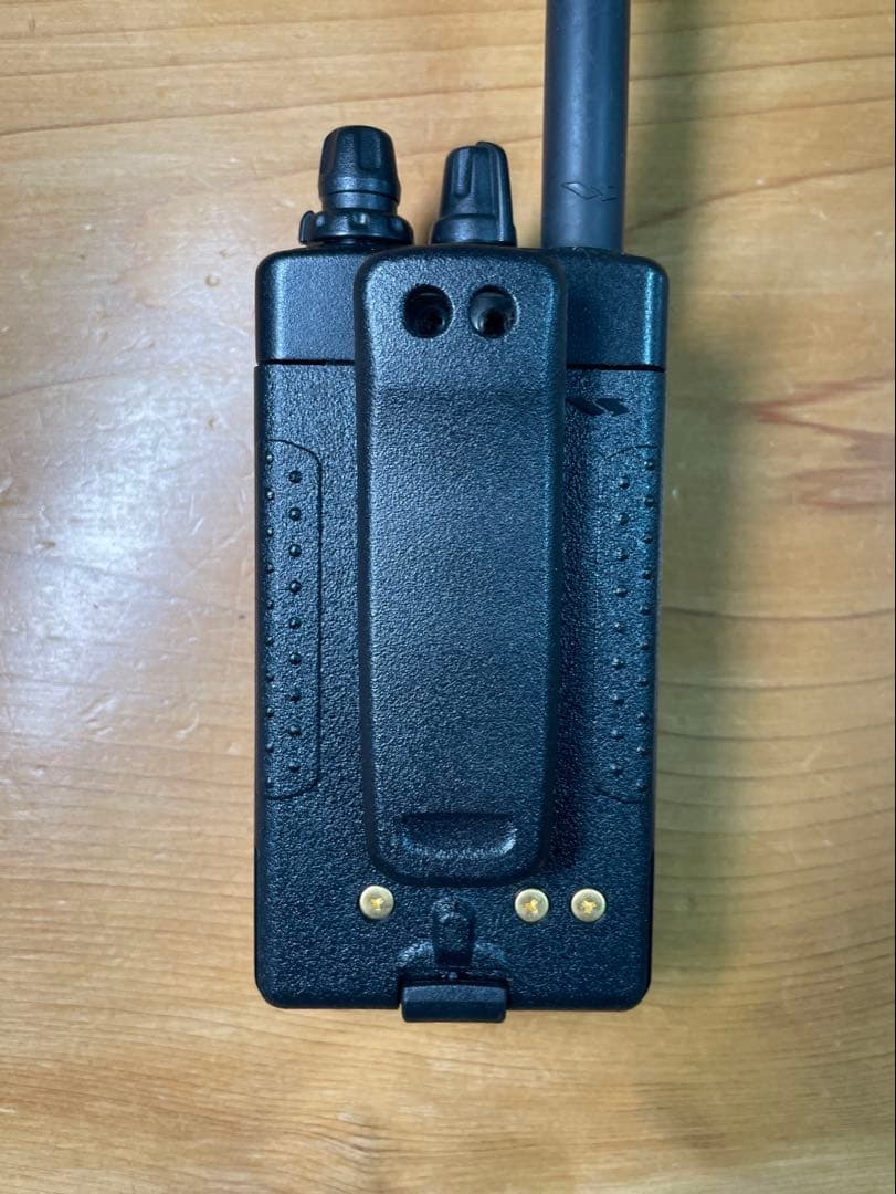 F*a様 STANDARD FT-60 トランシーバー