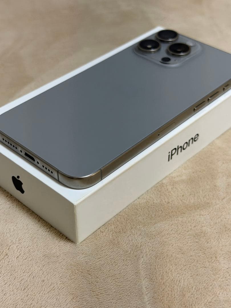 Apple iPhone 15 Pro Max512GB本体